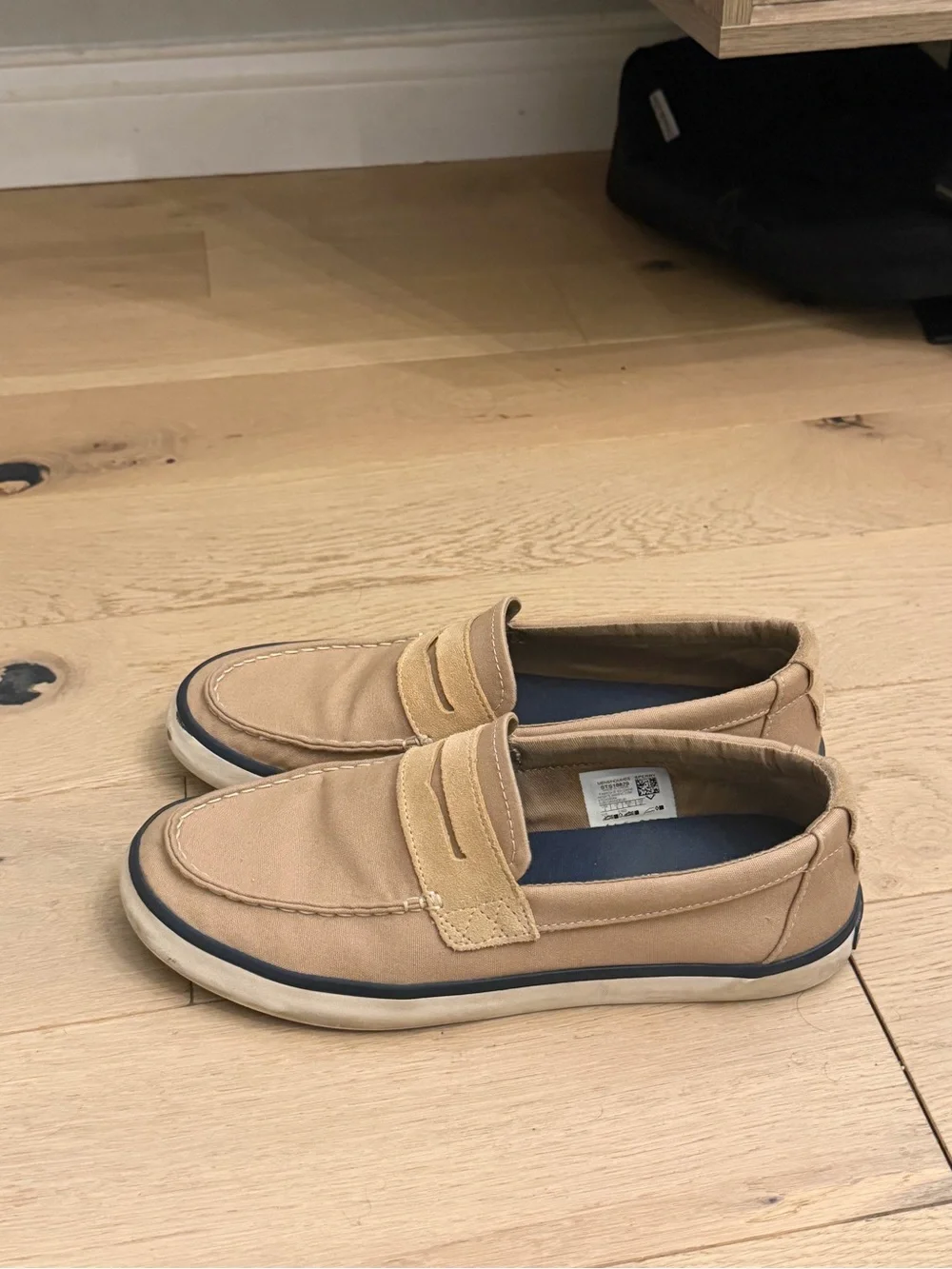 Sperry classic slip